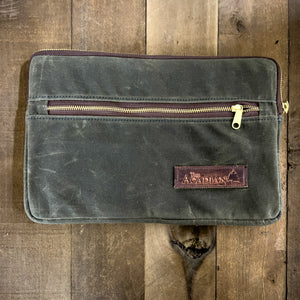 The Bowdoin Tablet Case