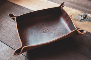 The Tumbledown | Leather valet tray